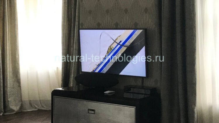 Установка тв на стену